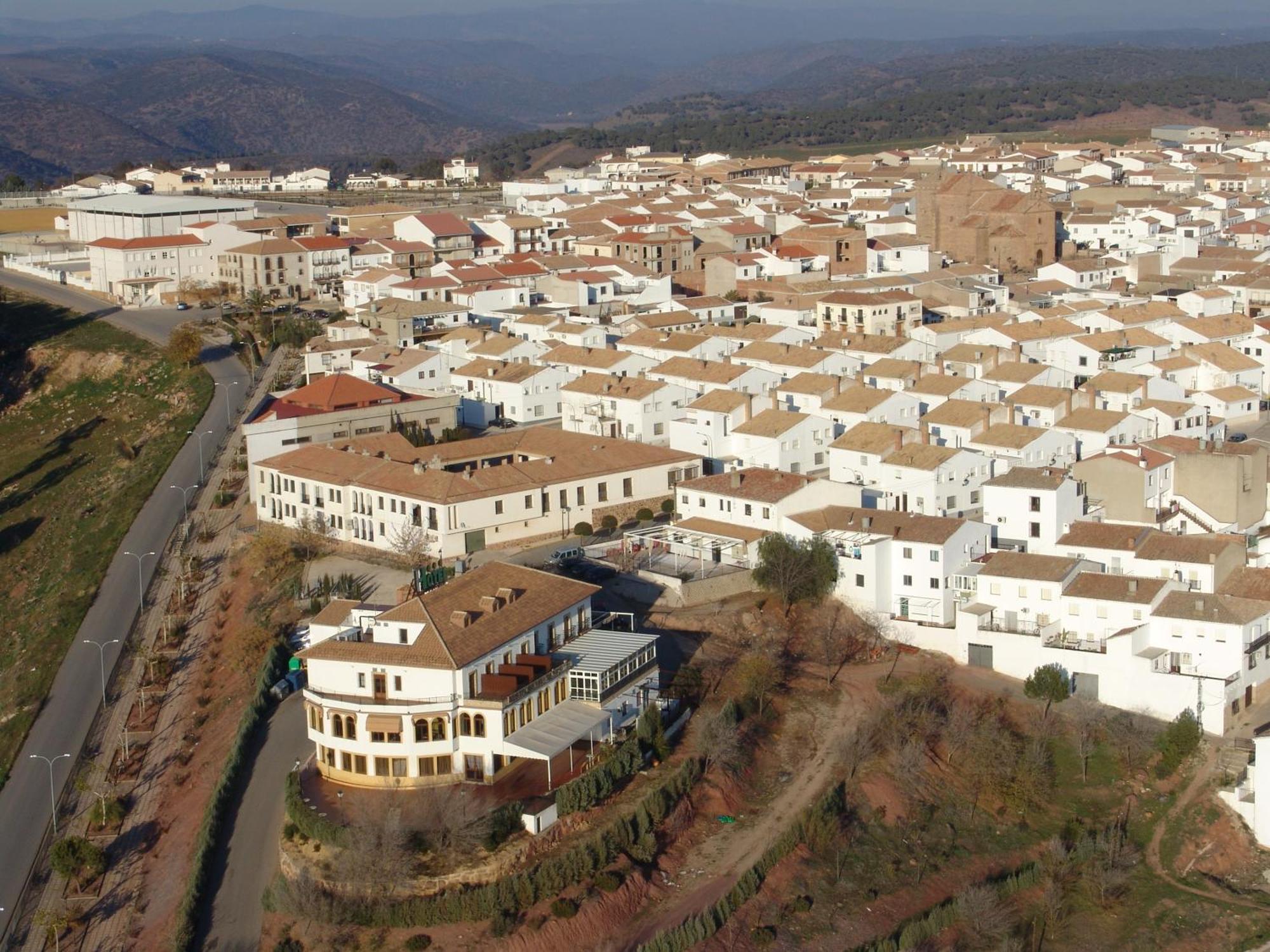 Hotel Restaurante Banos Baños de la Encina Exteriér fotografie