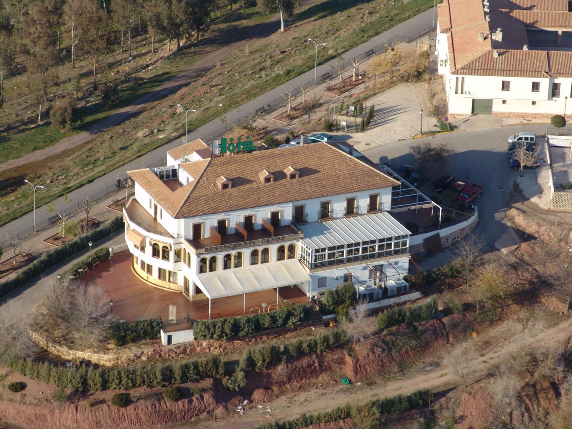 Hotel Restaurante Banos Baños de la Encina Exteriér fotografie